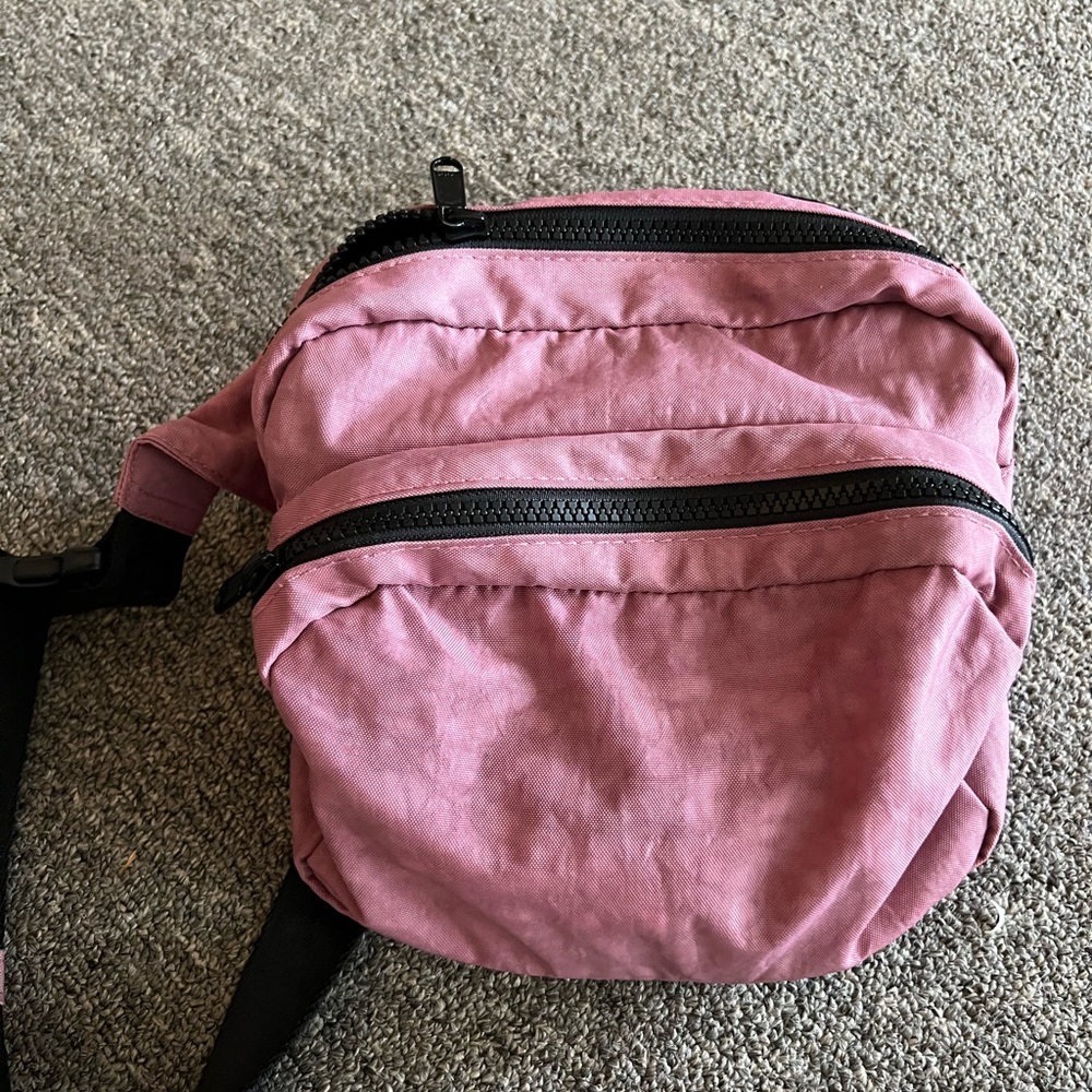 BAGGU Sold Out Fanny Pack